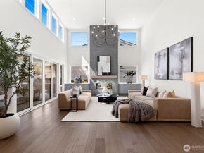 15045 SE 45th Place, Bellevue WA 98006