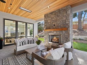 15045 SE 45th Place, Bellevue WA 98006