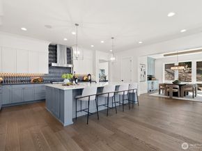 15045 SE 45th Place, Bellevue WA 98006