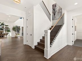 15045 SE 45th Place, Bellevue WA 98006