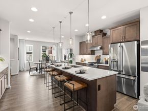 964 7th Avenue NE 2.4, Issaquah WA 98029