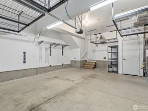 964 7th Avenue NE 2.4, Issaquah WA 98029