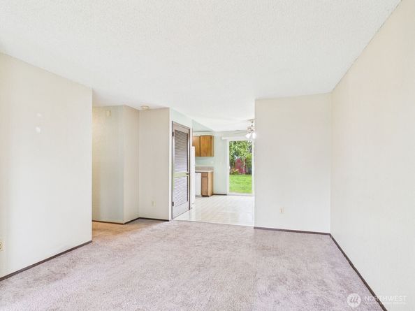 8911 14th Place SE, Lake Stevens WA 98258