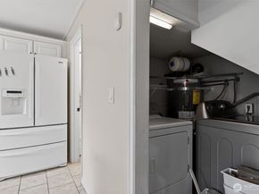 12251 SE 59th Street 102, Bellevue WA 98006