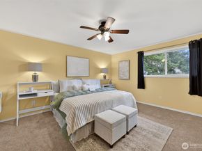 12251 SE 59th Street 102, Bellevue WA 98006