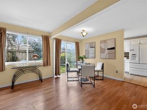12251 SE 59th Street 102, Bellevue WA 98006