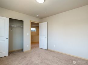 1033 Banyan Street, Bremerton WA 98310