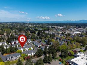 927 132nd Street SW C2, Everett WA 98204