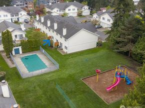 927 132nd Street SW C2, Everett WA 98204