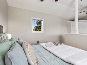 340 NE 53rd Street, Seattle WA 98105