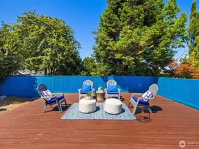 340 NE 53rd Street, Seattle WA 98105