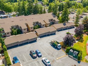 23001 Lakeview Dr 302, Mountlake Terrace WA 98043