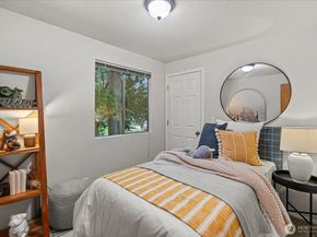 11414 107 Place NE, Kirkland WA 98033