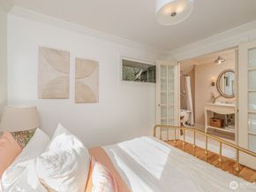 8805 27th Avenue NE, Seattle WA 98115