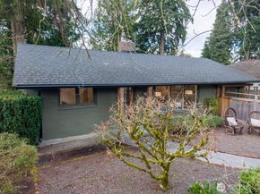 8805 27th Avenue NE, Seattle WA 98115