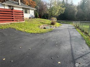 20326 SE 24 Street, Sammamish WA 98075