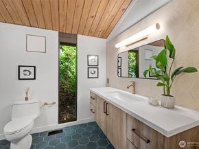 2650 SW 151st Place, Burien WA 98166