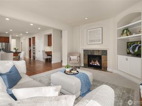 26822 SE 22nd Court, Sammamish WA 98075