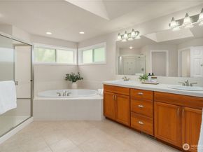 26822 SE 22nd Court, Sammamish WA 98075