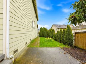 24115 22nd Place W, Bothell WA 98021