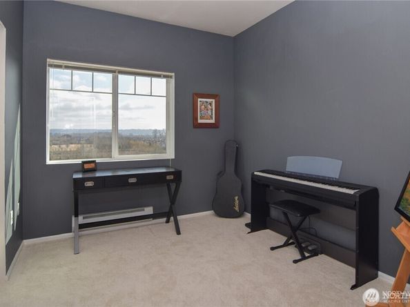 4049 S 212 Court G, SeaTac WA 98198