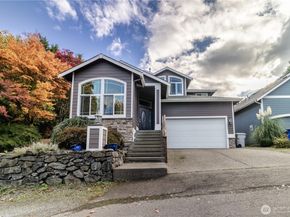 722 E Tacoma Street, Kent WA 98030