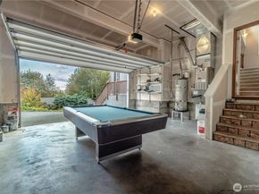 722 E Tacoma Street, Kent WA 98030