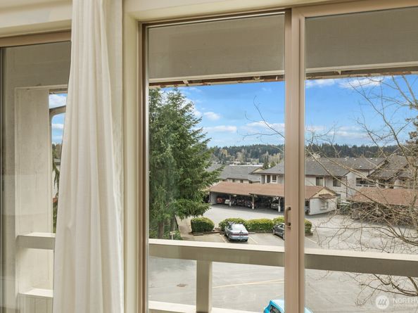 23405 Lakeview Drive H306, Mountlake Terrace WA 98043