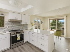 23405 Lakeview Drive H306, Mountlake Terrace WA 98043