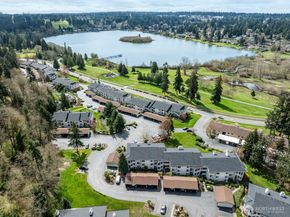 23405 Lakeview Drive H306, Mountlake Terrace WA 98043