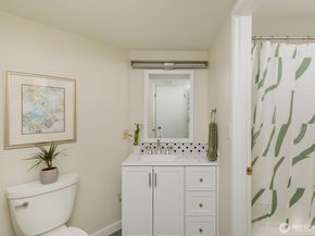 23405 Lakeview Drive H306, Mountlake Terrace WA 98043