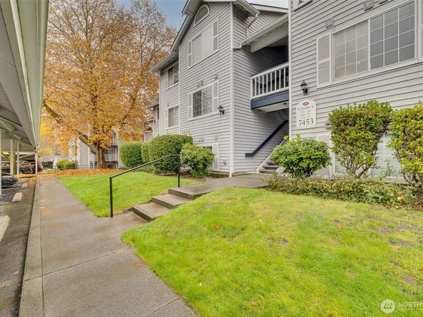 7453 Newcastle Golf Club Road F203, Newcastle WA 98059