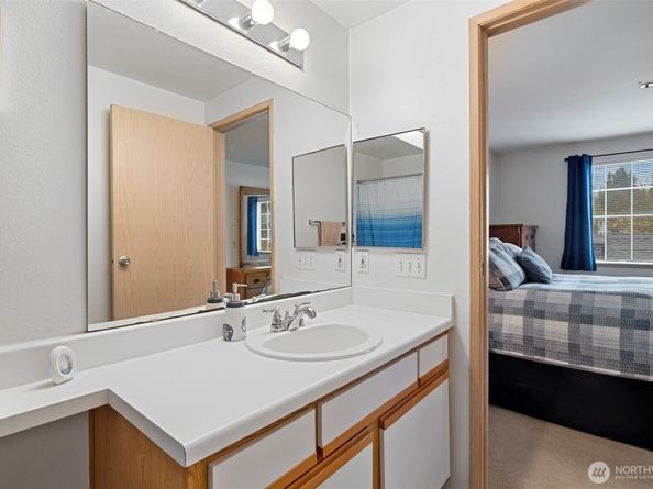 7453 Newcastle Golf Club Road F203, Newcastle WA 98059