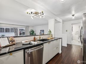 3700 26th Place W 203, Seattle WA 98199