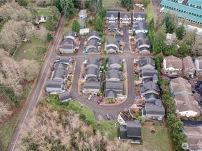 26787 Red Maple Lane NE, Kingston WA 98346