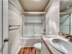 26787 Red Maple Lane NE, Kingston WA 98346