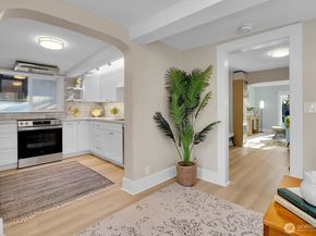 2850 NW 65th Street, Seattle WA 98117