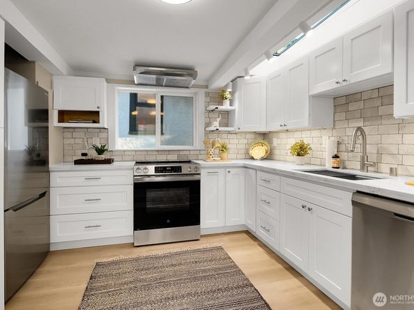 2850 NW 65th Street, Seattle WA 98117