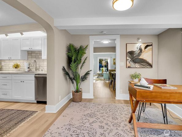 2850 NW 65th Street, Seattle WA 98117