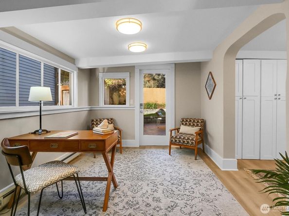 2850 NW 65th Street, Seattle WA 98117