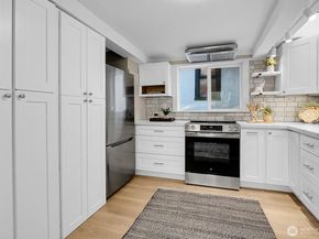 2850 NW 65th Street, Seattle WA 98117