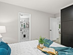 3410 NW Morgan Lane, Bremerton WA 98312