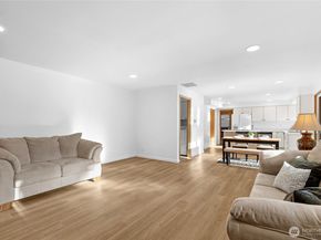 5824 111th Place SW, Mukilteo WA 98275