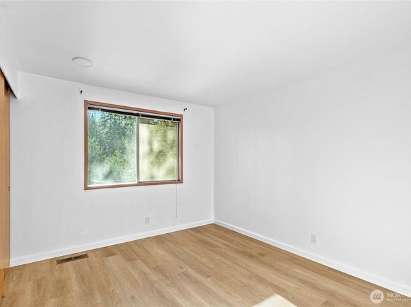 5824 111th Place SW, Mukilteo WA 98275