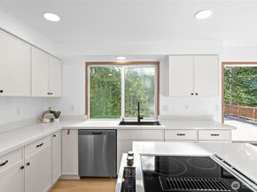 5824 111th Place SW, Mukilteo WA 98275