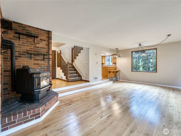 8788 Deeridge Place SE, Port Orchard WA 98367