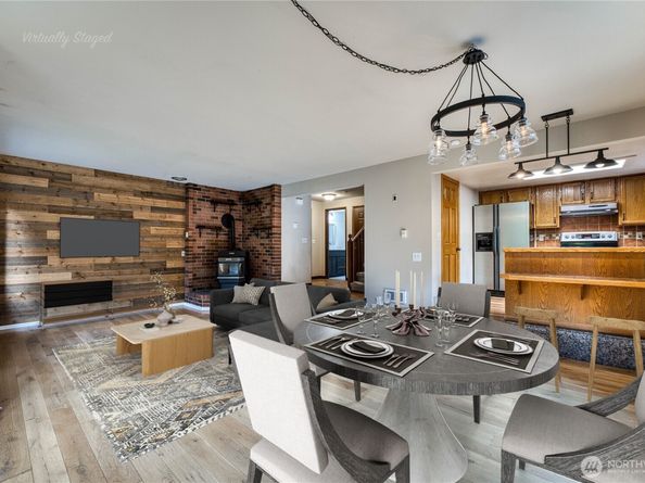 8788 Deeridge Place SE, Port Orchard WA 98367