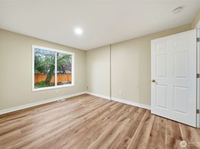 20319 120th Avenue SE, Kent WA 98031