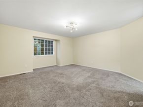 20319 120th Avenue SE, Kent WA 98031