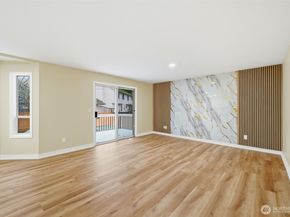 20319 120th Avenue SE, Kent WA 98031